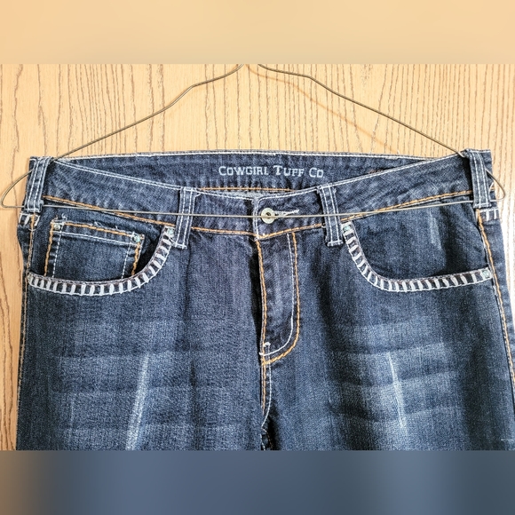 Cowgirl Tuff size 33x33 - Picture 4 of 6